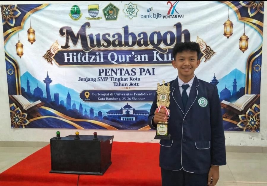 DPD LDII KBB Apresiasi Prestasi Gemilang M. Azka Anugrah Naputra Siswa SMP NIBS