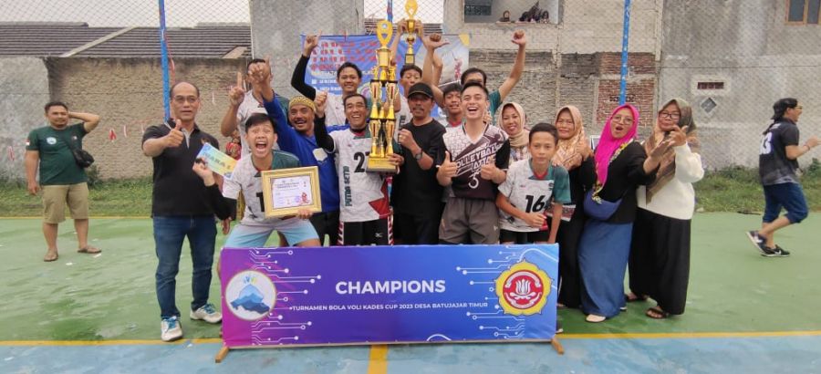 Kades Batujajar Timur dan Karang Taruna Gema Remaja Gelar Turnamen Bola Voli Kades Batim Cup