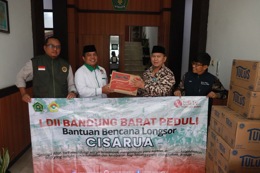 LDII KBB Salurkan Bantuan Korban Longsor Cisarua Melalui Kemenag Bandung Barat