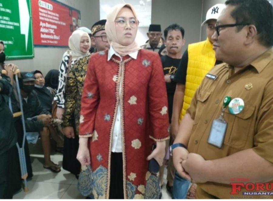 Persiapan Pilkada, Ambu Anne dan Budi Hermawan Lakukan Pemeriksaan Kesehatan di RSUD Bayu Asih
